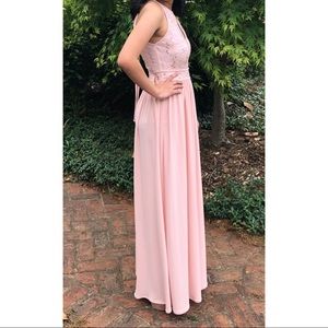 David’s Bridal Light Pink Prom Dress